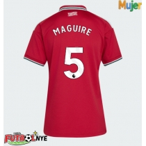 Camiseta Manchester United Harry Maguire #5 Primera Equipación para mujer 2026-27 manga corta
